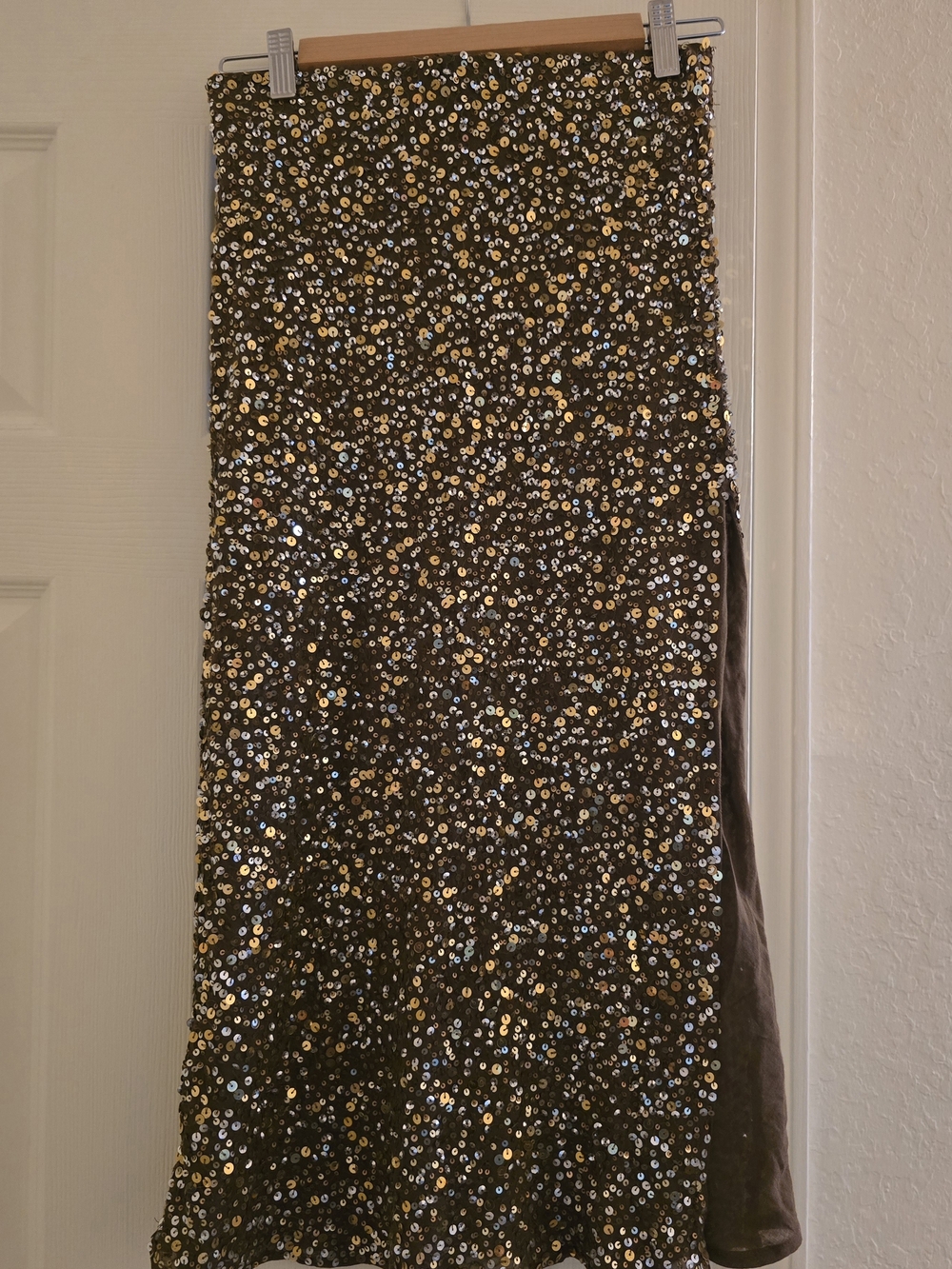 Sequin Midi Skirt in Gold